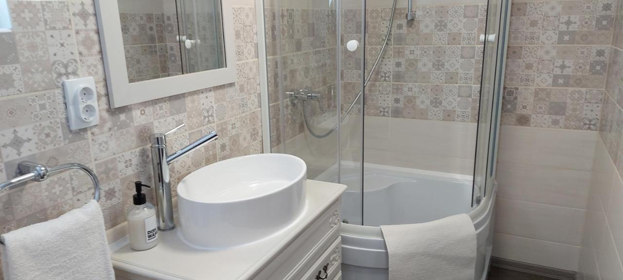 Takler Home Alsoors Ngoại thất bức ảnh