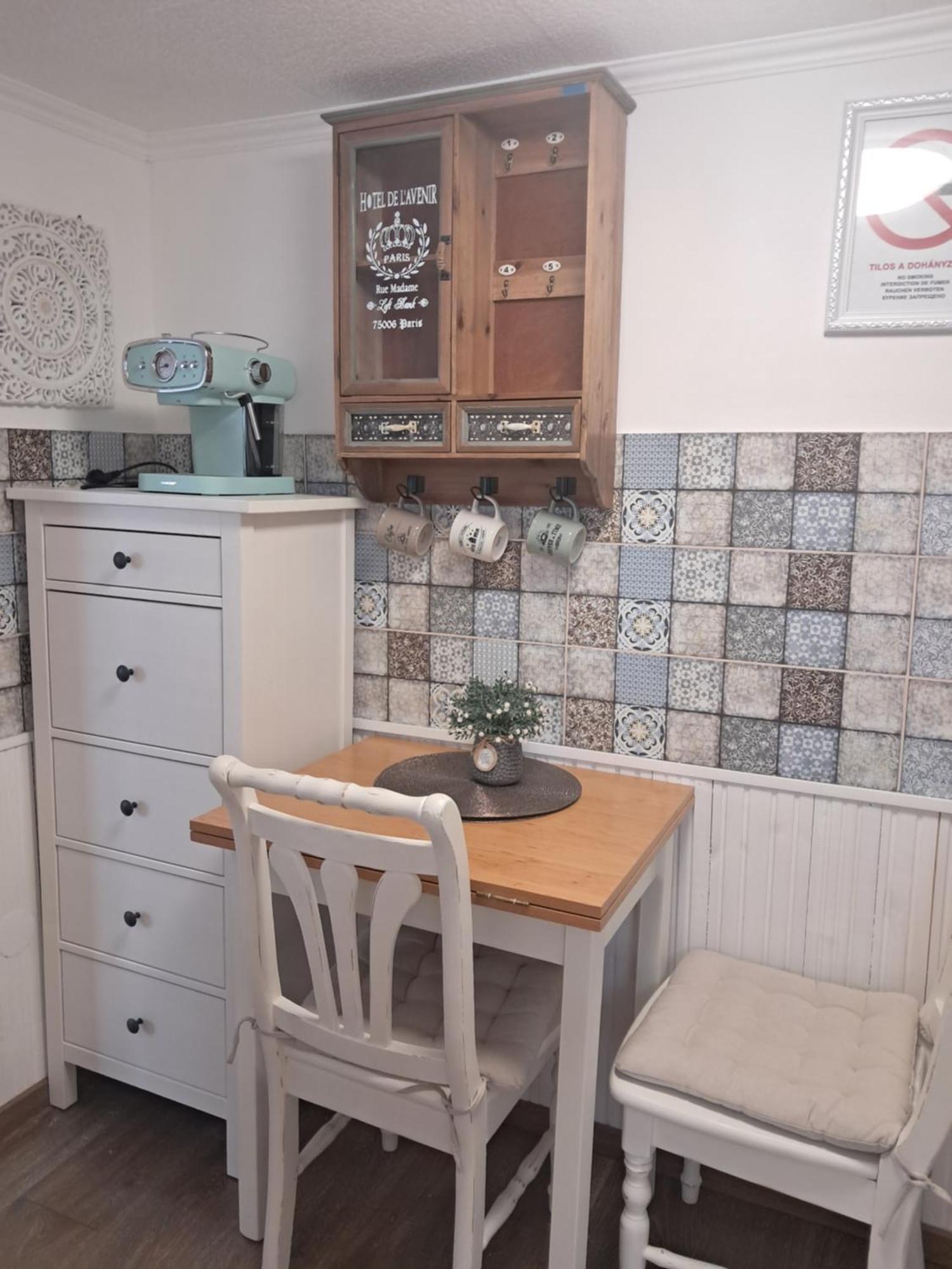 Takler Home Alsoors Ngoại thất bức ảnh